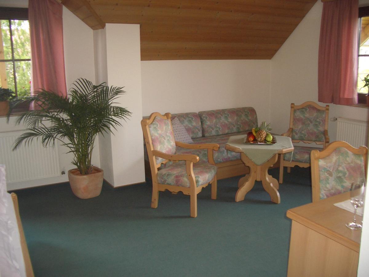 Hotel Bergblick ヴァルメンシュタイナハ エクステリア 写真