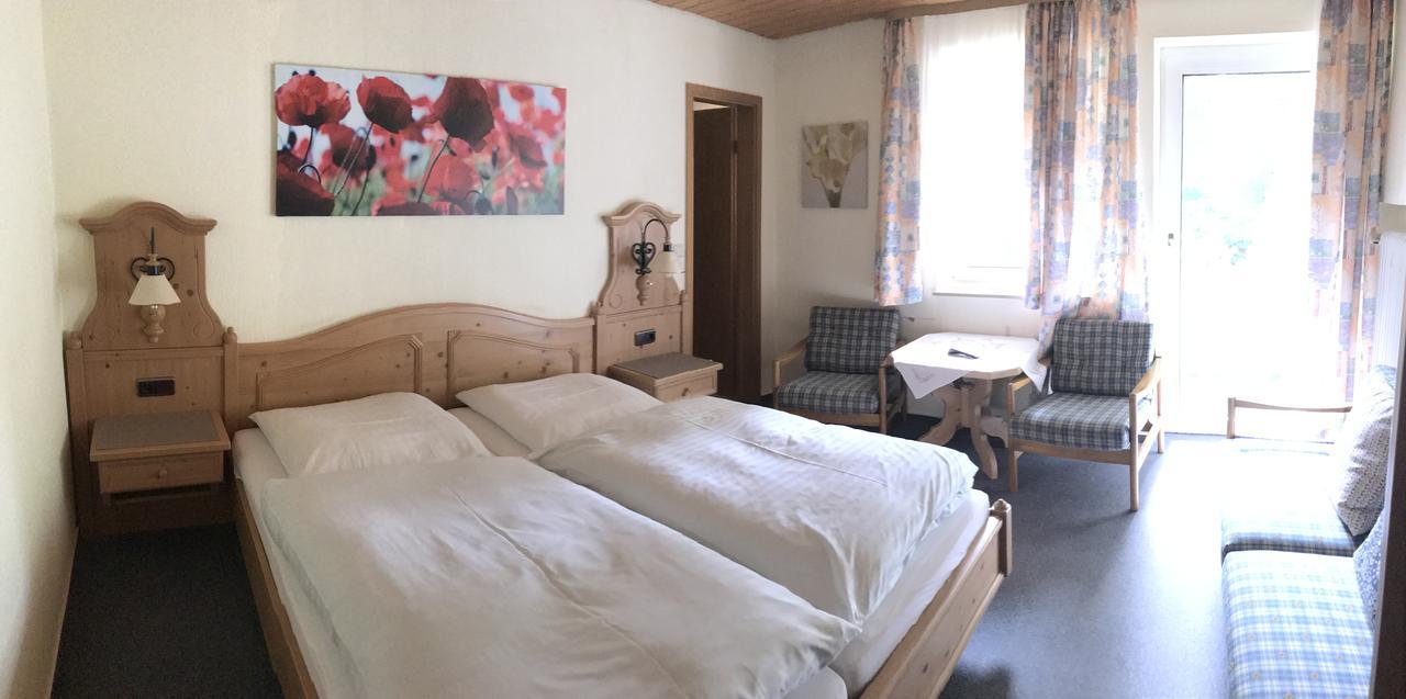 Hotel Bergblick ヴァルメンシュタイナハ エクステリア 写真