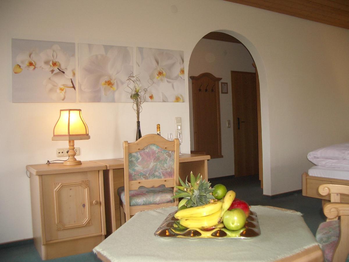 Hotel Bergblick ヴァルメンシュタイナハ エクステリア 写真