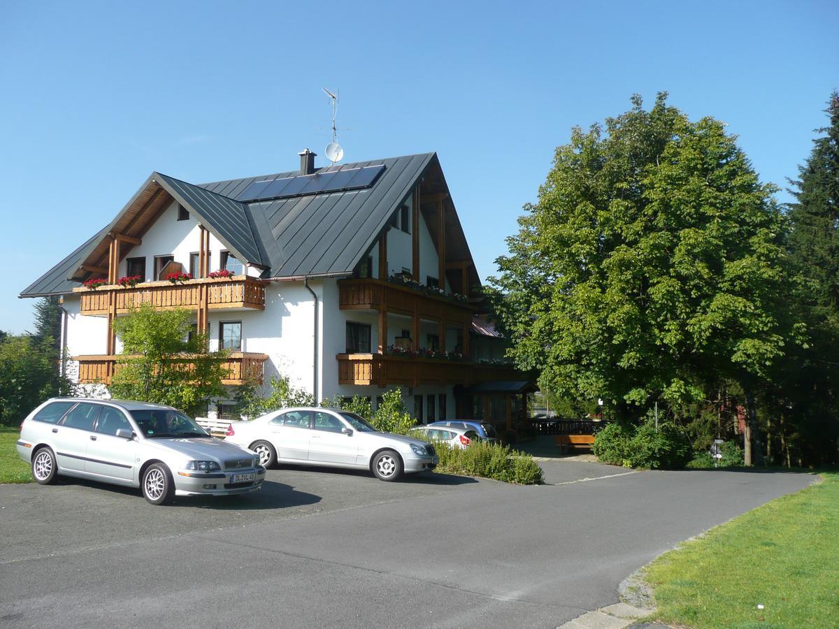 Hotel Bergblick ヴァルメンシュタイナハ エクステリア 写真